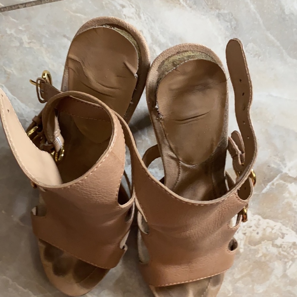 Nine West perfect nude gladiator sandals with wood heel - Picture 7 of 9